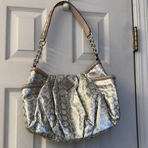 Snakeskin chain Women's Bag